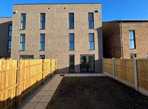 Photo 2- click for photo gallery